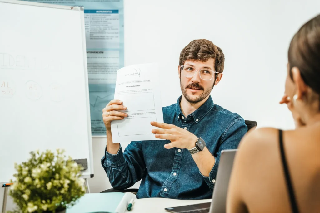 asier valera psicologo adultos